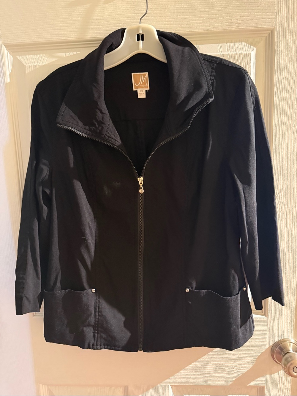 JM Collection Black Zip-Front Lightweight Jacket